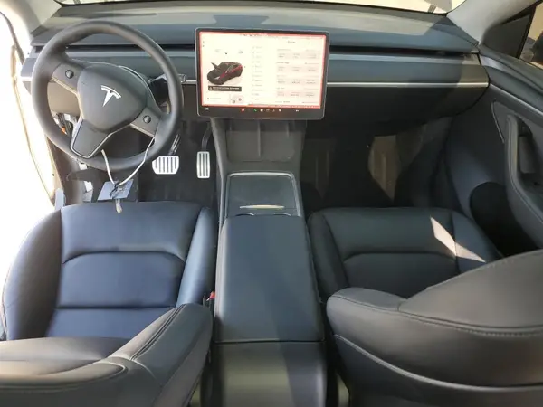 7SAYGDEF6PF713406 2023 TESLA MODEL Y - Image 8