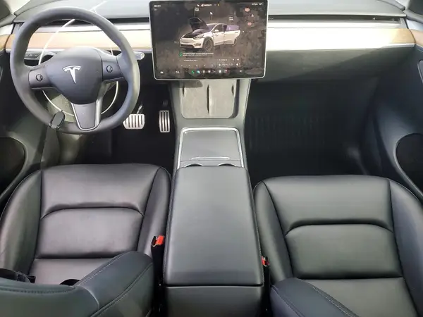 7SAYGDEF6PF738435 2023 TESLA MODEL Y - Image 8