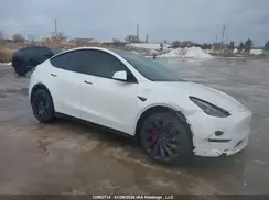 7SAYGDEF6PF755798 2023 TESLA MODEL Y