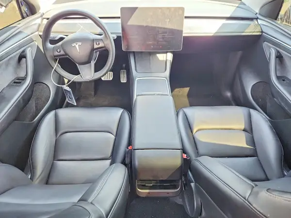7SAYGDEF6PF789269 2023 TESLA MODEL Y - Image 8