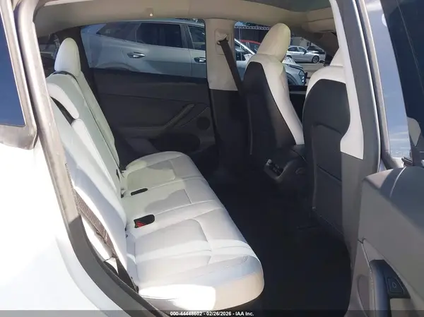 7SAYGDEF6PF789854 2023 TESLA MODEL Y - Image 8