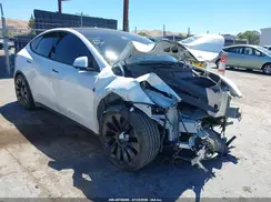 7SAYGDEF6PF822996 2023 TESLA MODEL Y