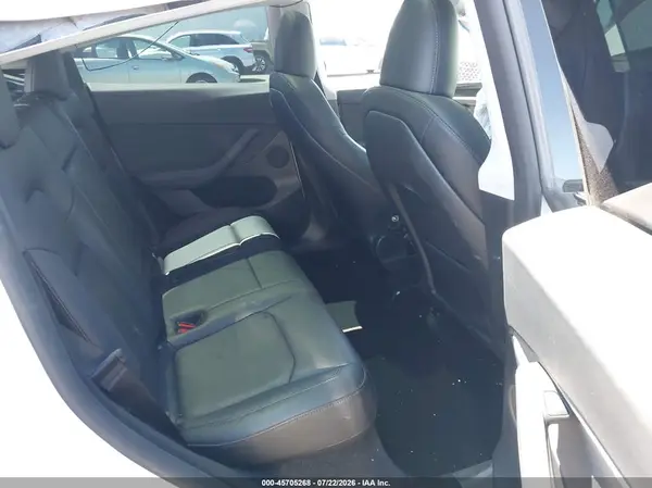 7SAYGDEF6PF822996 2023 TESLA MODEL Y - Image 8