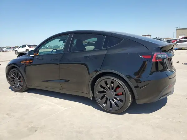 7SAYGDEF6PF834162 2023 TESLA MODEL Y - Image 2
