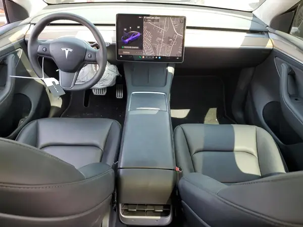 7SAYGDEF6PF843413 2023 TESLA MODEL Y - Image 8