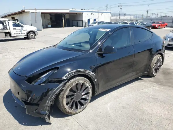 7SAYGDEF6PF846425 2023 TESLA MODEL Y - Image 1