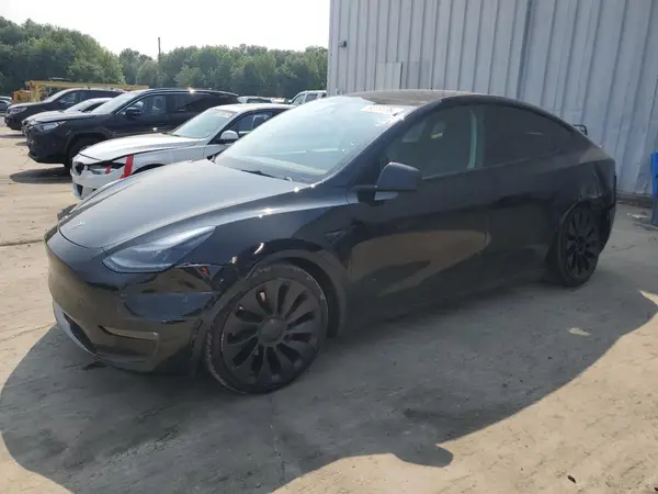 7SAYGDEF6PF860826 2023 TESLA MODEL Y - Image 1