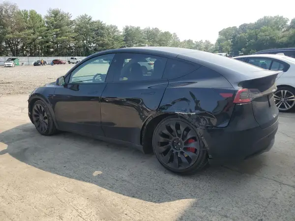 7SAYGDEF6PF860826 2023 TESLA MODEL Y - Image 2