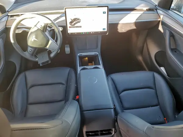 7SAYGDEF6PF863970 2023 TESLA MODEL Y - Image 8