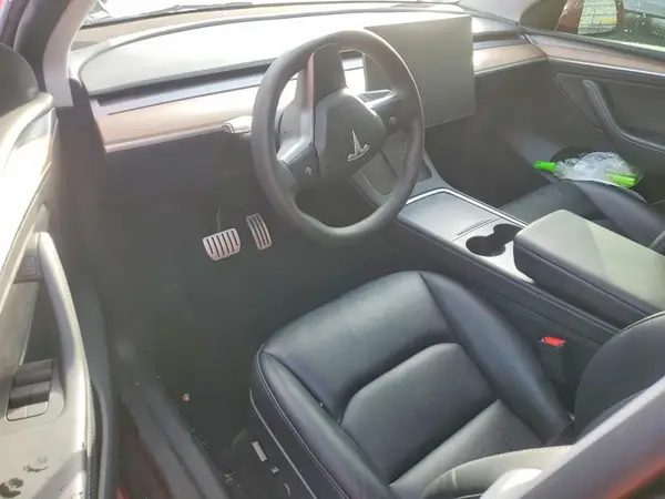 7SAYGDEF6PF870191 2023 TESLA MODEL Y - Image 8