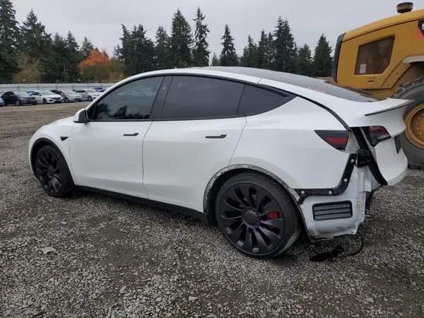 7SAYGDEF6PF876699 2023 TESLA MODEL Y - Image 2