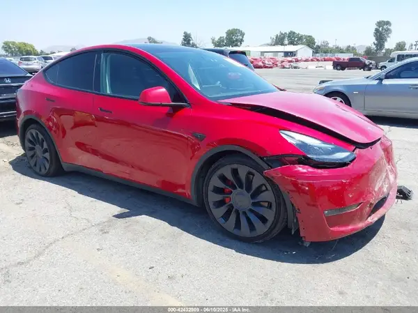7SAYGDEF6PF884673 2023 TESLA MODEL Y - Image 1