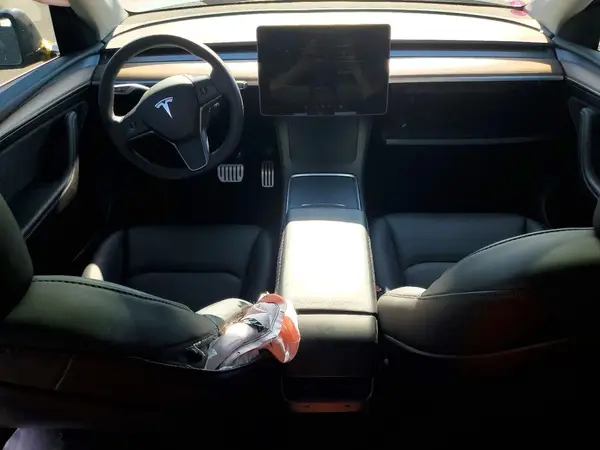 7SAYGDEF6PF887962 2023 TESLA MODEL Y - Image 8