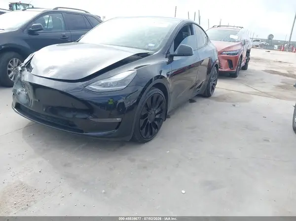 7SAYGDEF6PF895818 2023 TESLA MODEL Y - Image 2