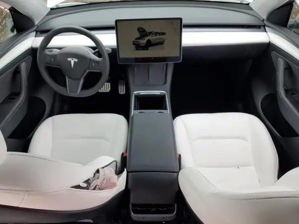 7SAYGDEF6PF924461 2023 TESLA MODEL Y - Image 8