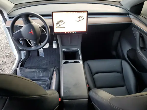 7SAYGDEF6PF937436 2023 TESLA MODEL Y - Image 8