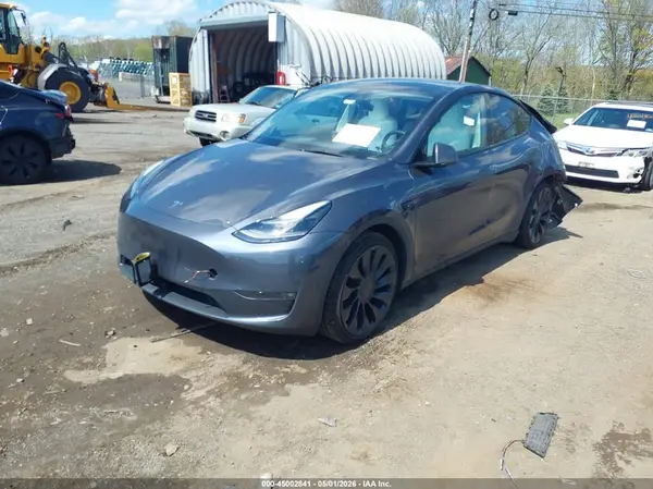 7SAYGDEF6PF938974 2023 TESLA MODEL Y - Image 2