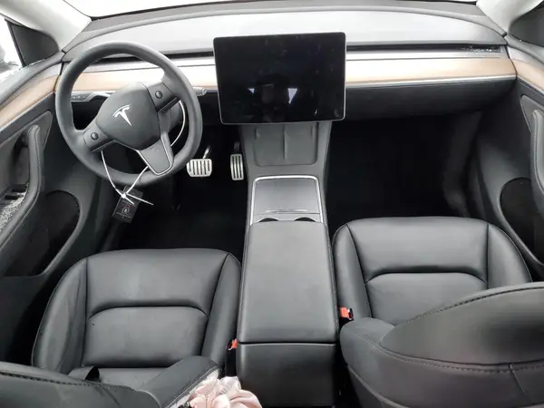 7SAYGDEF6PF945097 2023 TESLA MODEL Y - Image 8