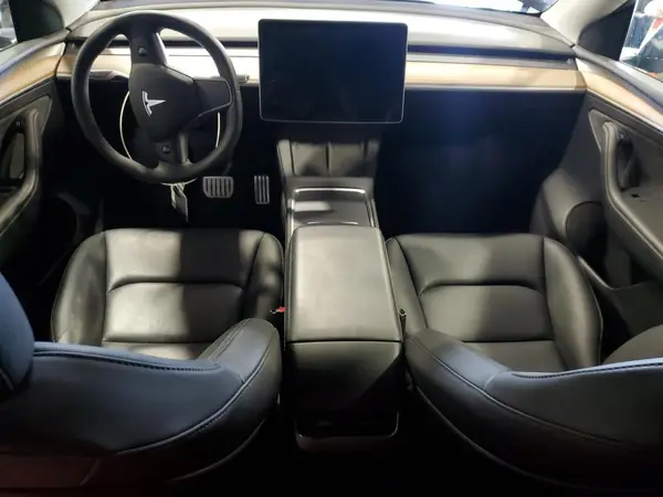 7SAYGDEF6PF964068 2023 TESLA MODEL Y - Image 8
