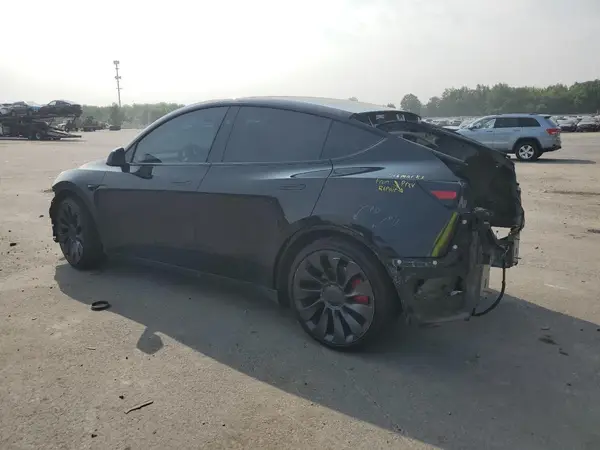 7SAYGDEF6PF968685 2023 TESLA MODEL Y - Image 2