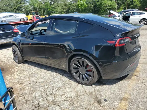 7SAYGDEF6RA268049 2024 TESLA MODEL Y - Image 2