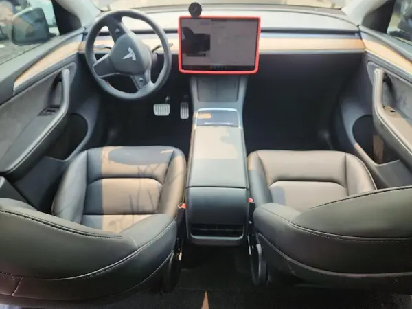 7SAYGDEF6RA308016 2024 TESLA MODEL Y - Image 8