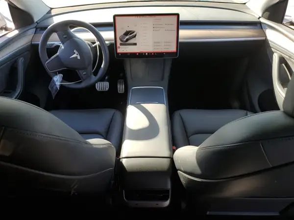 7SAYGDEF6RA308209 2024 TESLA MODEL Y - Image 8