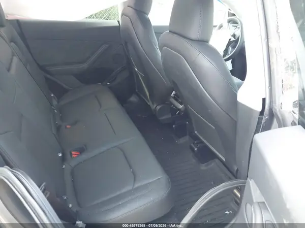 7SAYGDEF6RA320277 2024 TESLA MODEL Y - Image 8