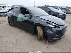7SAYGDEF6RF039485 2024 TESLA MODEL Y