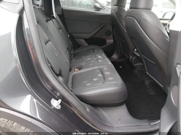 7SAYGDEF6RF039485 2024 TESLA MODEL Y - Image 8