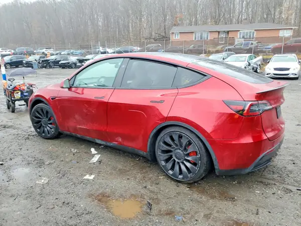 7SAYGDEF6RF046078 2024 TESLA MODEL Y - Image 2
