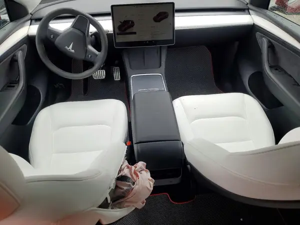 7SAYGDEF6RF046078 2024 TESLA MODEL Y - Image 8