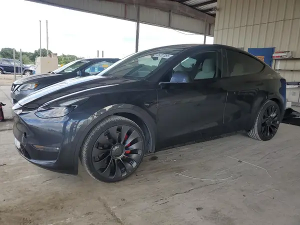 7SAYGDEF6RF048994 2024 TESLA MODEL Y - Image 1
