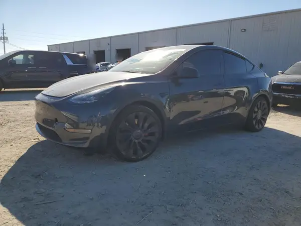 7SAYGDEF6RF054133 2024 TESLA MODEL Y - Image 1