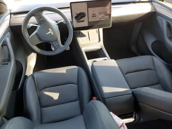 7SAYGDEF6RF054133 2024 TESLA MODEL Y - Image 8