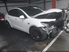 7SAYGDEF6RF107770 2024 TESLA MODEL Y