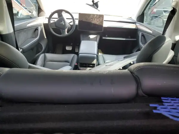 7SAYGDEF6RF156631 2024 TESLA MODEL Y - Image 8