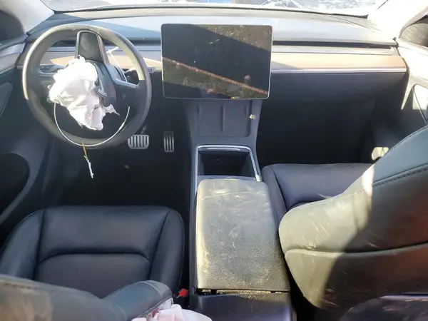 7SAYGDEF6RF167502 2024 TESLA MODEL Y - Image 8
