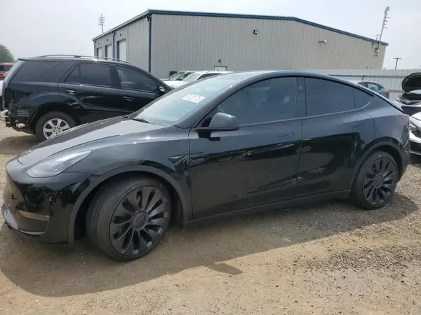 7SAYGDEF6SA347369 2025 TESLA MODEL Y - Image 1
