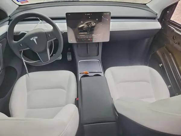 7SAYGDEF6SA374734 2025 TESLA MODEL Y - Image 8
