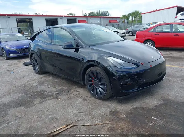 7SAYGDEF6SA376502 2025 TESLA MODEL Y - Image 1