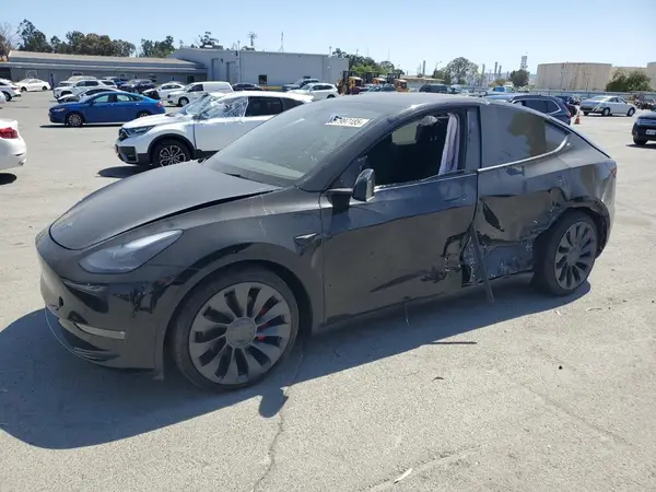 7SAYGDEF6SF304329 2025 TESLA MODEL Y - Image 1