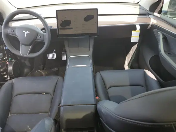 7SAYGDEF6SF304329 2025 TESLA MODEL Y - Image 8