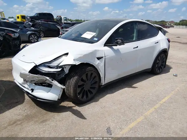 7SAYGDEF7NF307535 2022 TESLA MODEL Y - Image 2