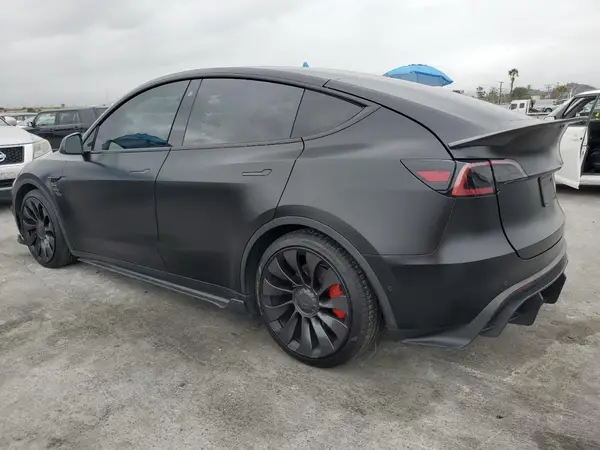 7SAYGDEF7NF318647 2022 TESLA MODEL Y - Image 2