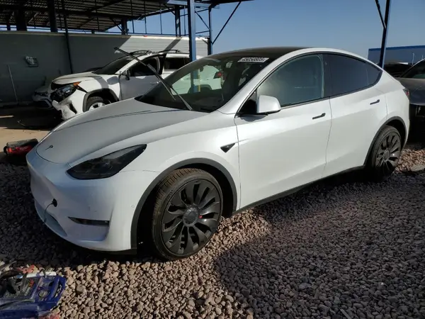 7SAYGDEF7NF337571 2022 TESLA MODEL Y - Image 1