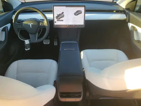7SAYGDEF7NF340227 2022 TESLA MODEL Y - Image 8
