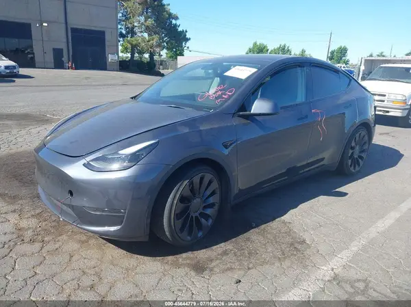 7SAYGDEF7NF346237 2022 TESLA MODEL Y - Image 2