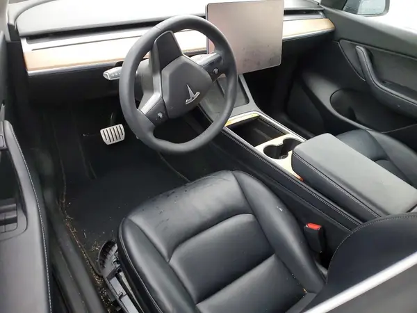 7SAYGDEF7NF373549 2022 TESLA MODEL Y - Image 8