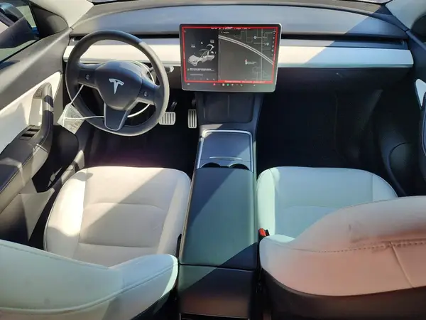 7SAYGDEF7NF379772 2022 TESLA MODEL Y - Image 8